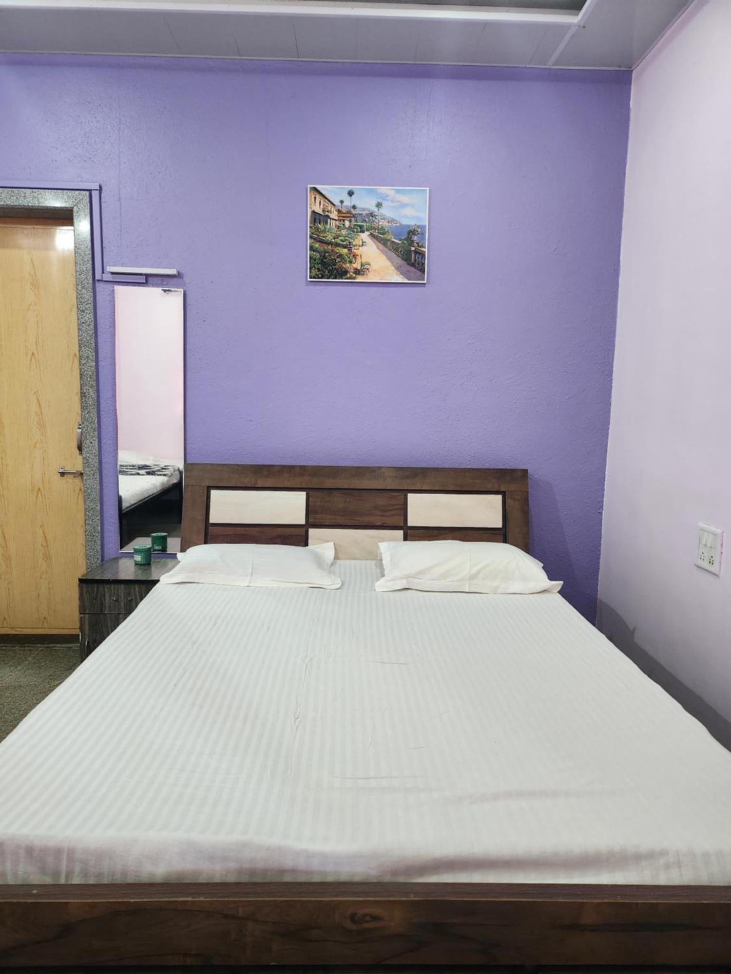 Junglee Nest Holiday Home & Huts Mahābaleshwar Eksteriør billede